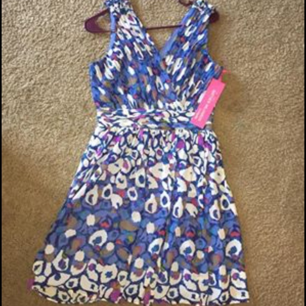 Women dress